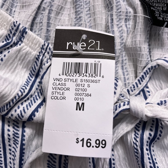 size M rue 21 crop top! - Picture 4 of 5